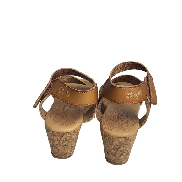 Blowfish Malbu Girls Lover Rope Wedge Sandals - Tan - Picture 6 of 8